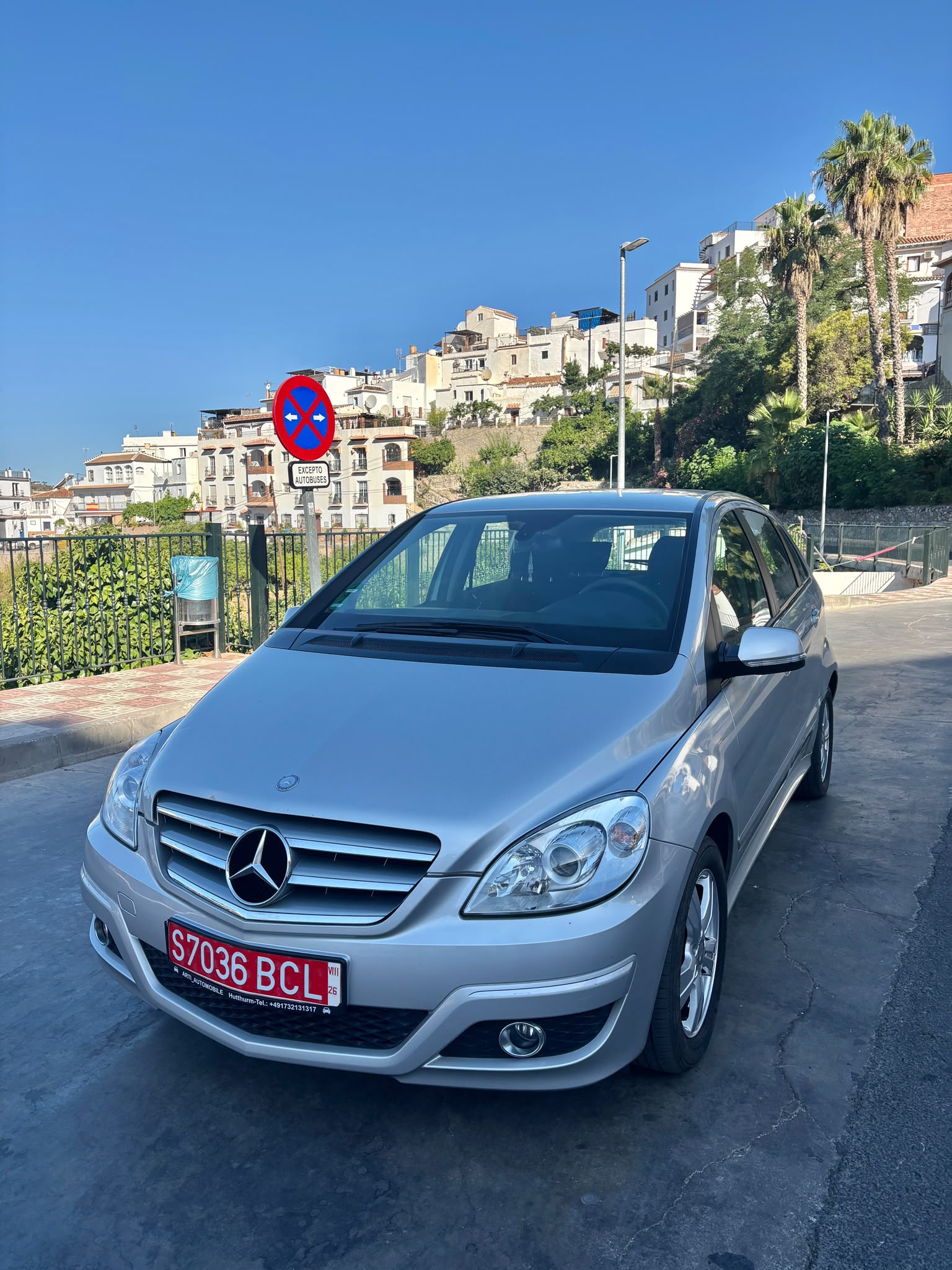 Mercedes B